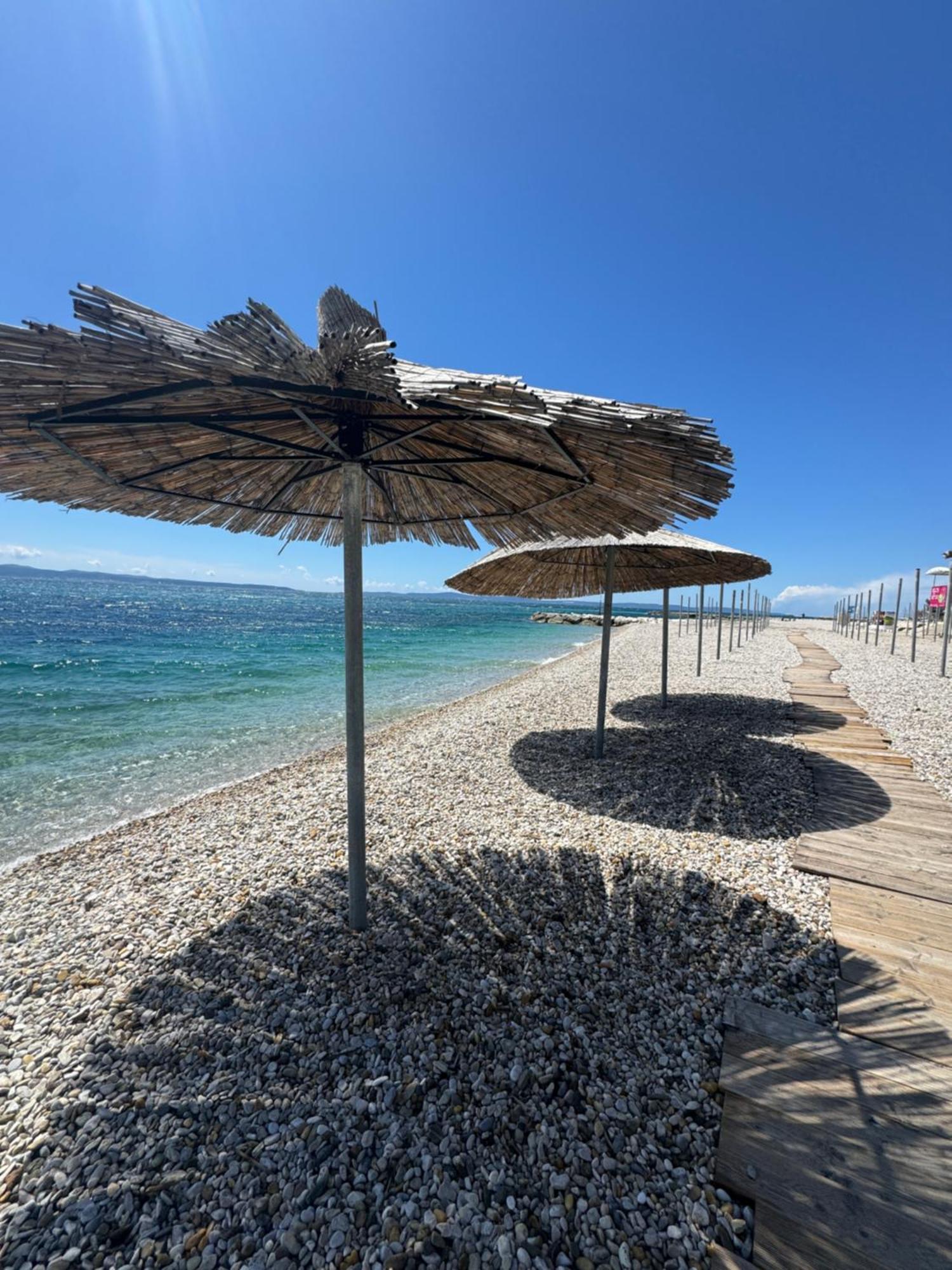 Apartment Lodore Del Mare On The *